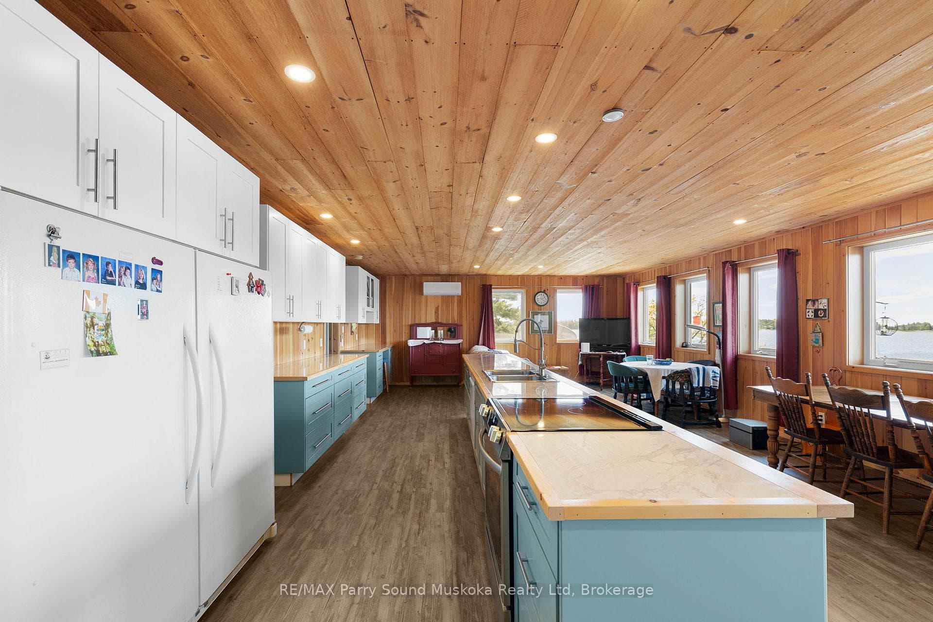 16 B55 Island N/A photo 28