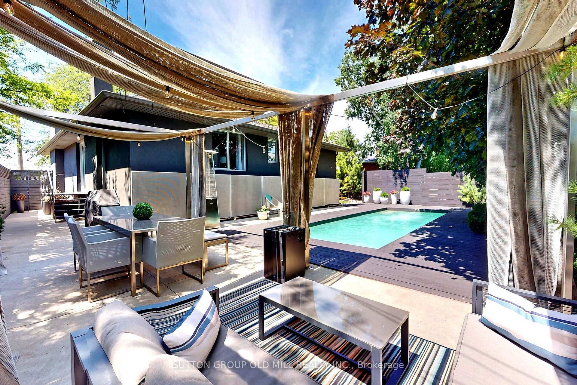 125 Saturn Road photo 34