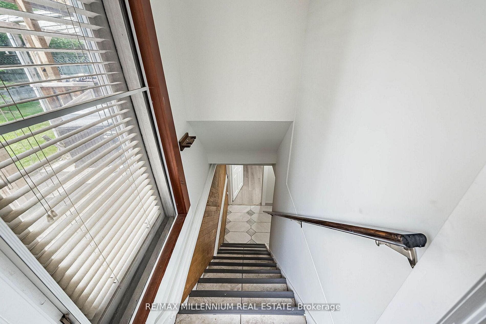 271 Thistle Down Boulevard photo 23