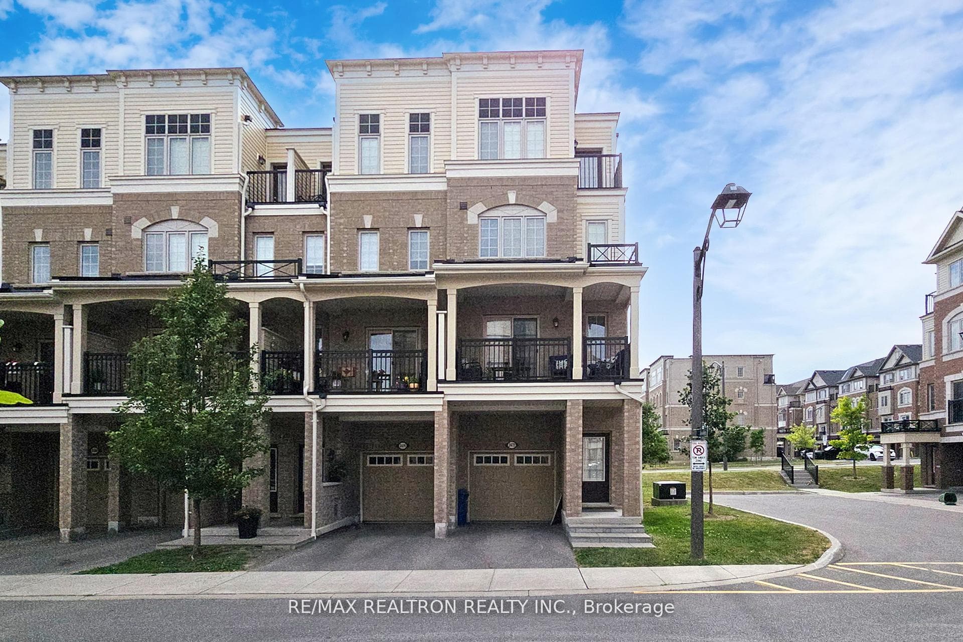 2472 Rosedrop Path Unit 215 photo 2