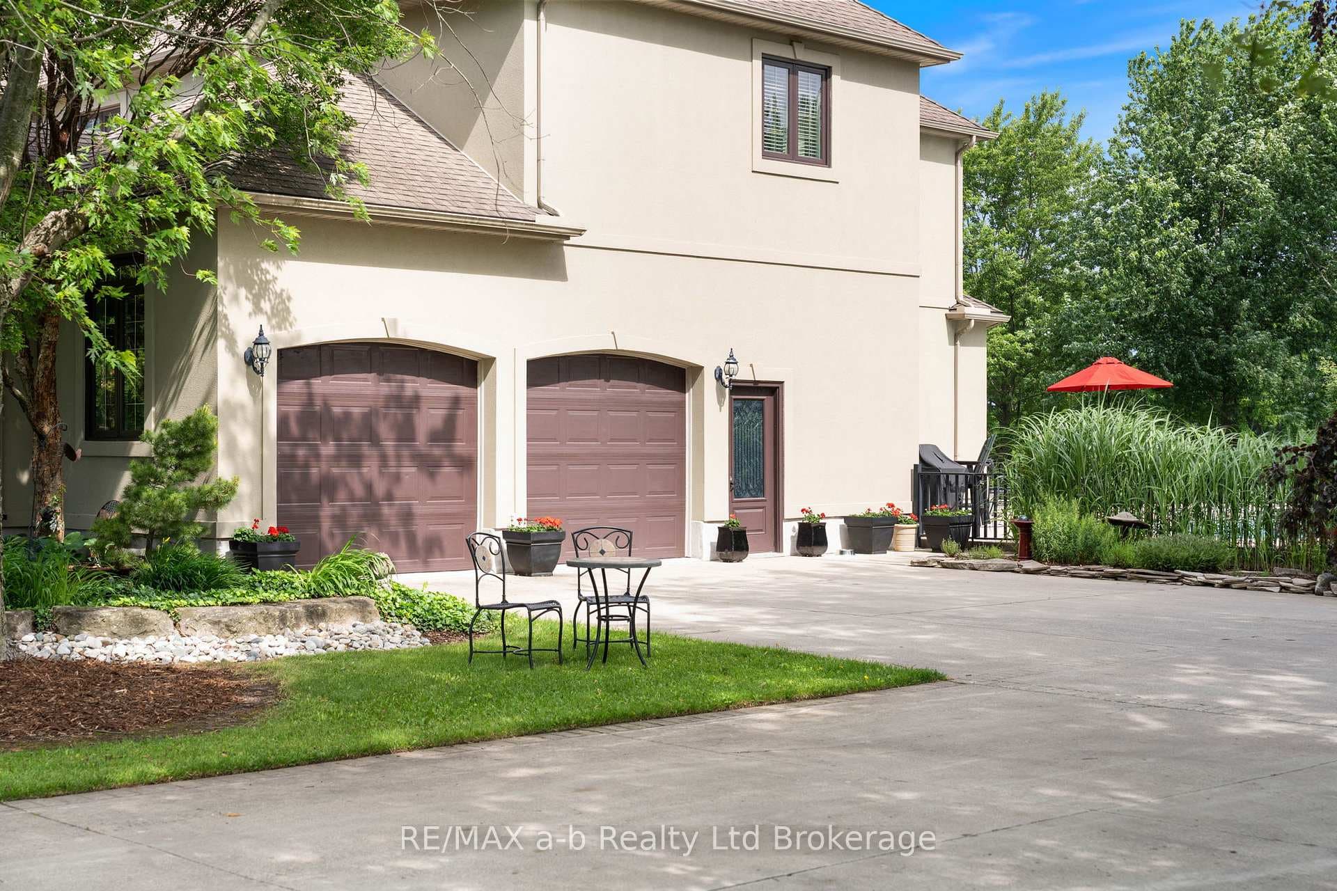 Double Car Attached Garage