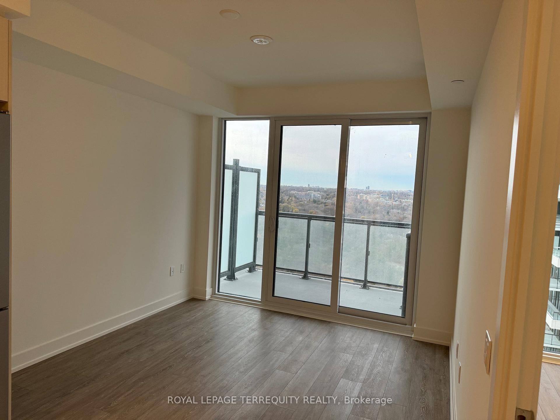 30 Inn on the Park Drive Unit 2611 photo 13