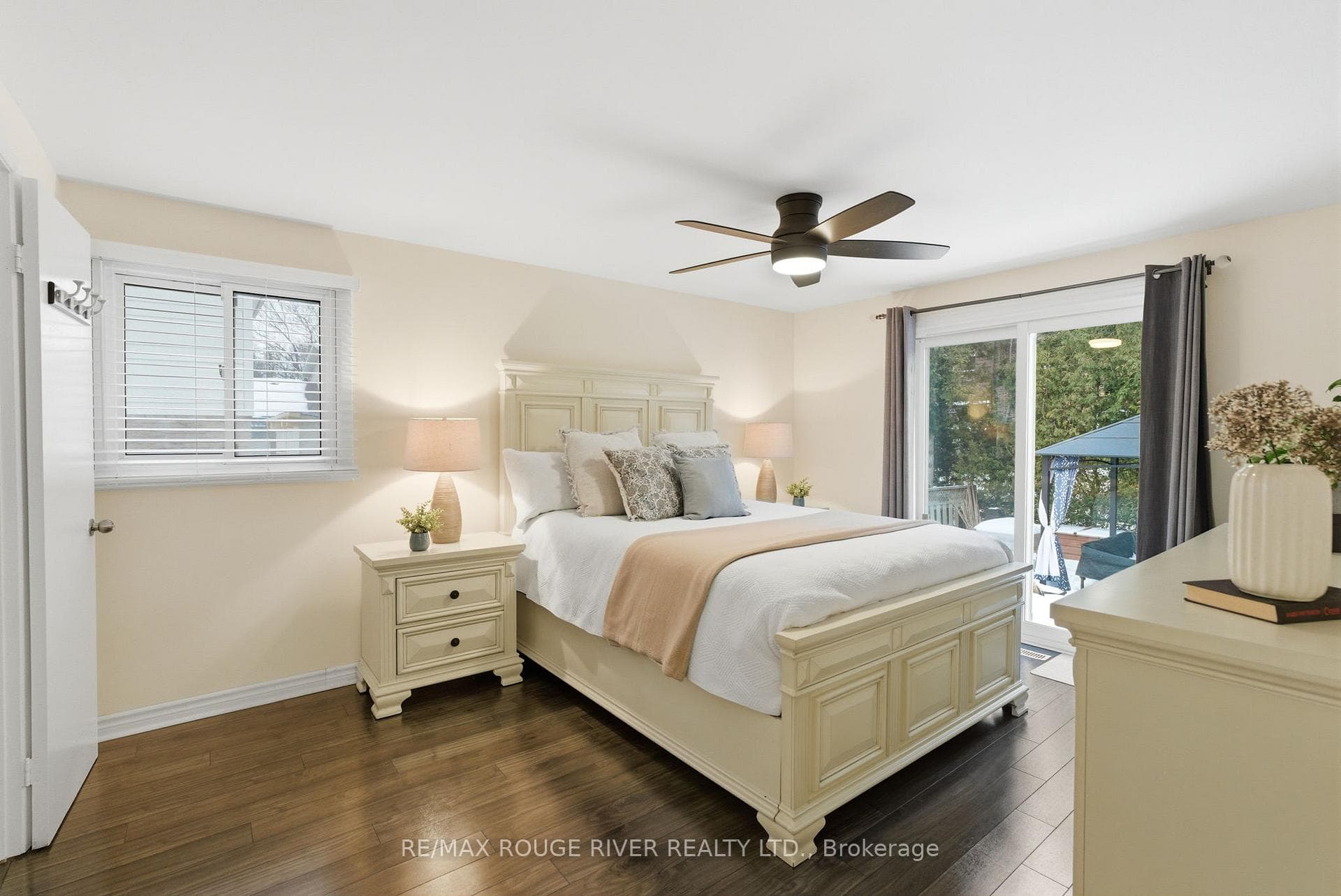 5 Glenmount Court photo 25