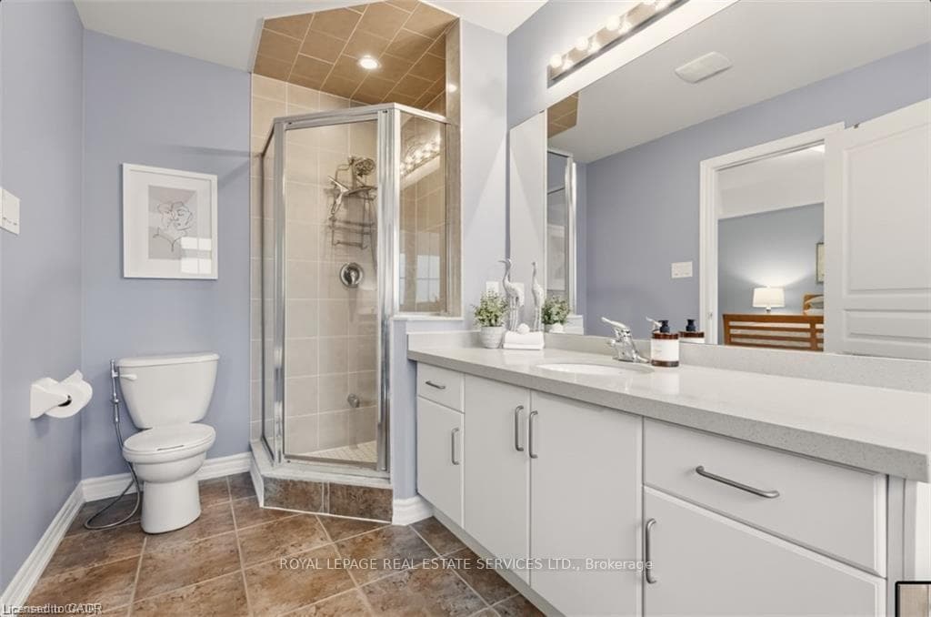 23 Sedgewick Place photo 38