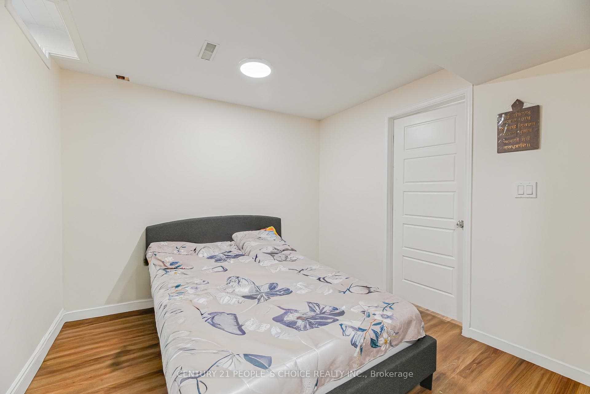 116 Goldenlight Circle photo 38