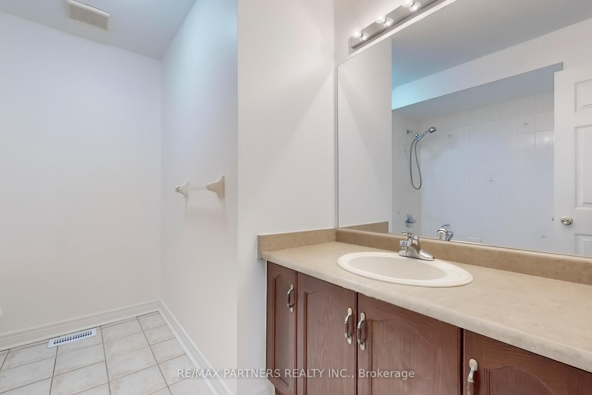 67 Irish Rose Drive photo 27
