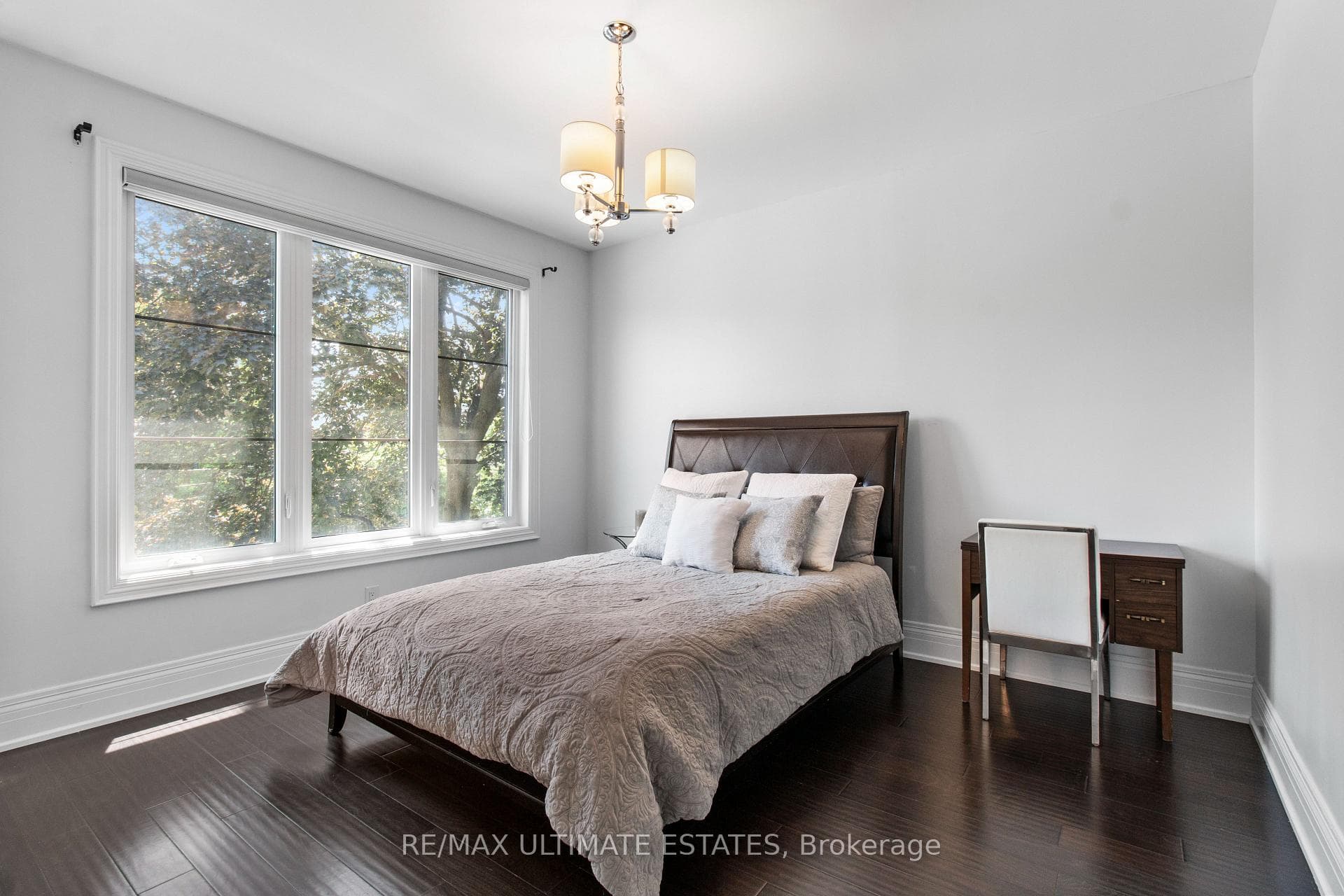 38 Devondale Avenue photo 36
