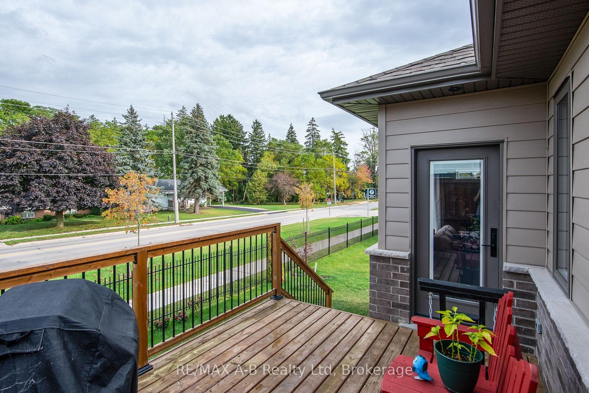 172 Hooper Street photo 7