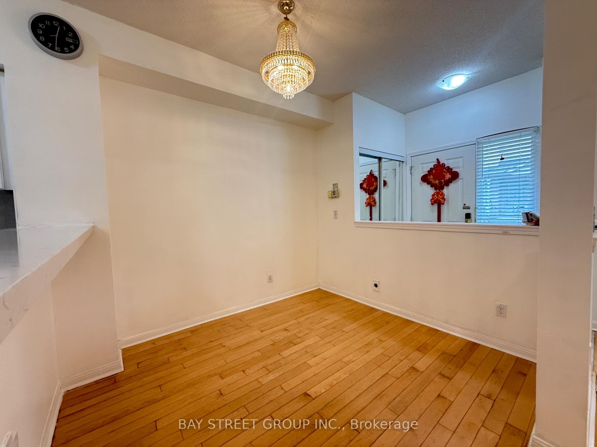 20 St Moritz Way Unit 16 photo 5
