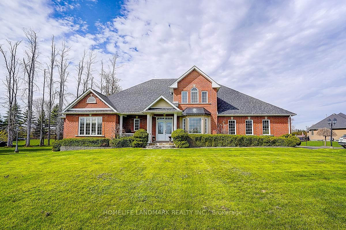 49 Red Oak Crescent photo 1