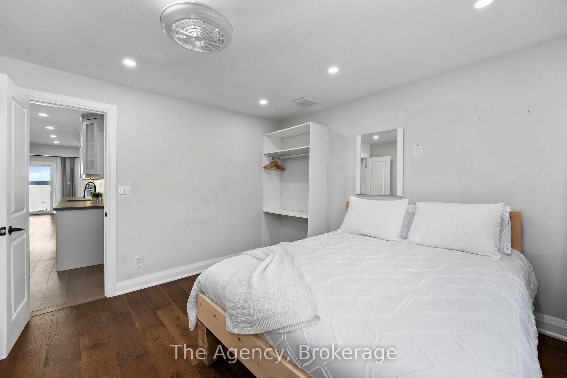 119 Campbell Beach Road photo 17
