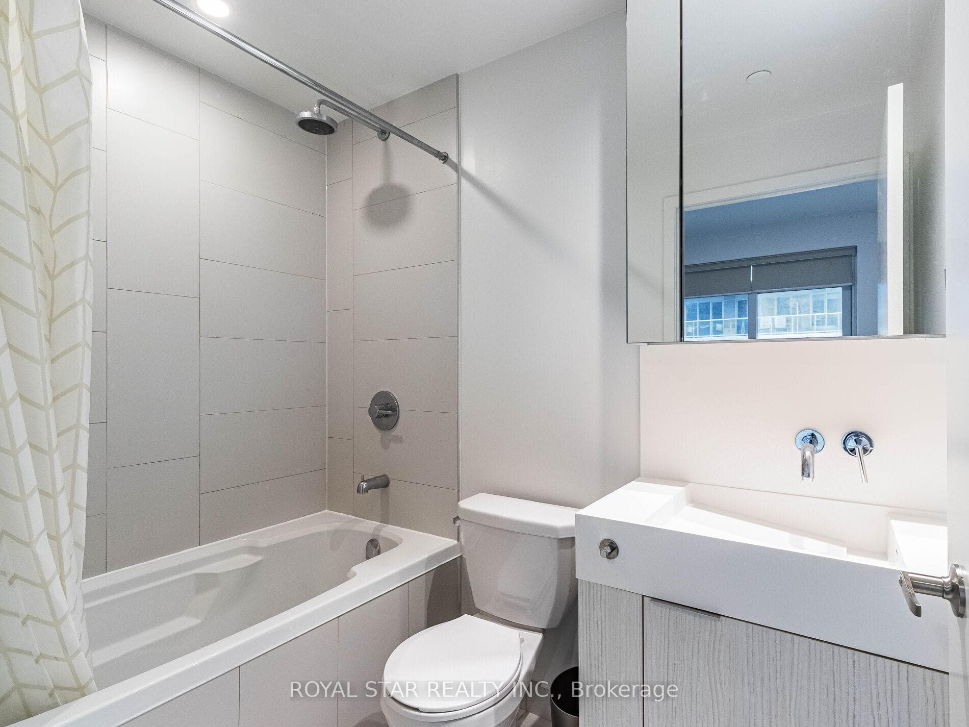 20 Richardson Street Unit 1305 photo 29