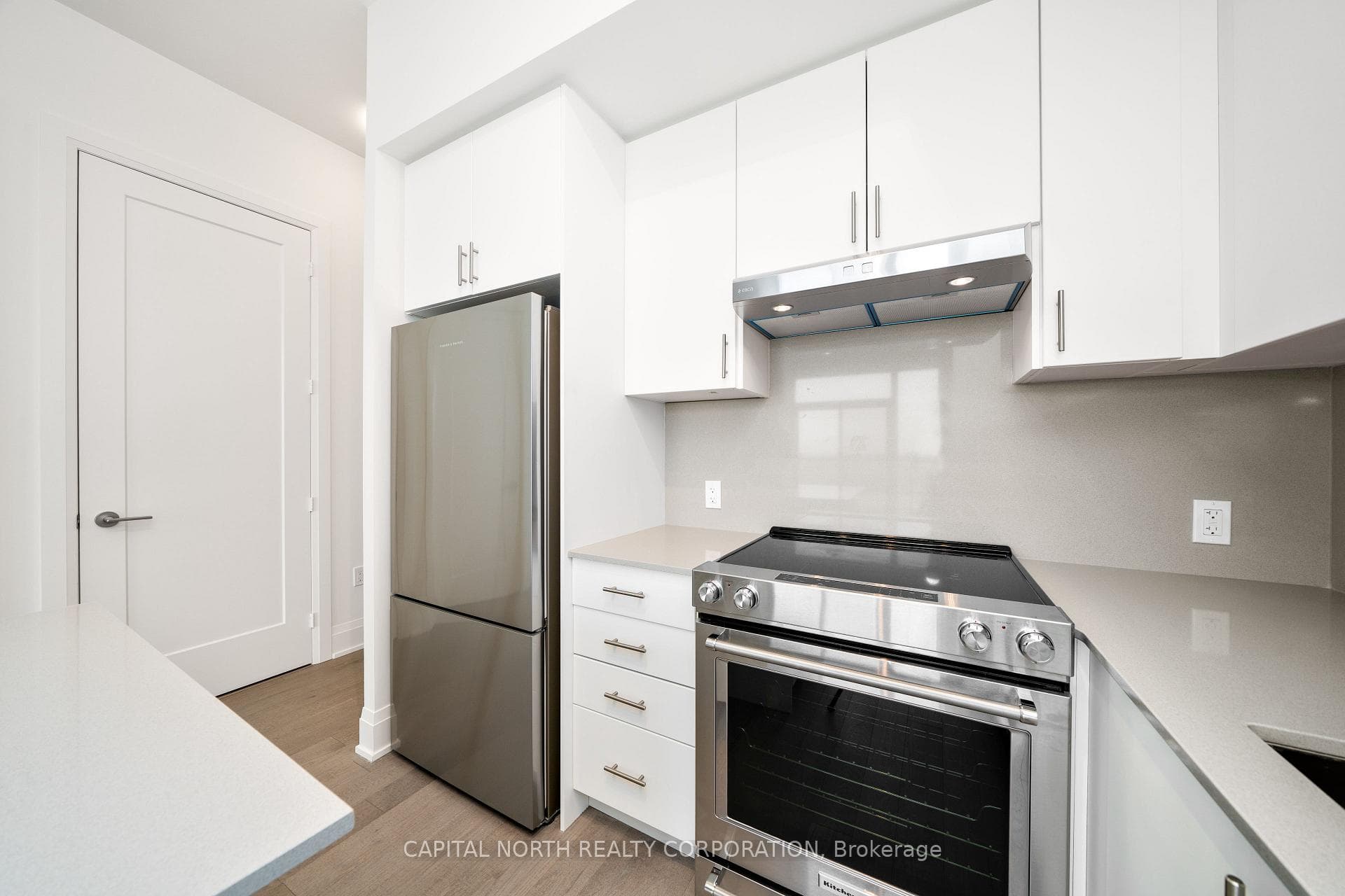 9000 Jane Street Unit PH 101 photo 10
