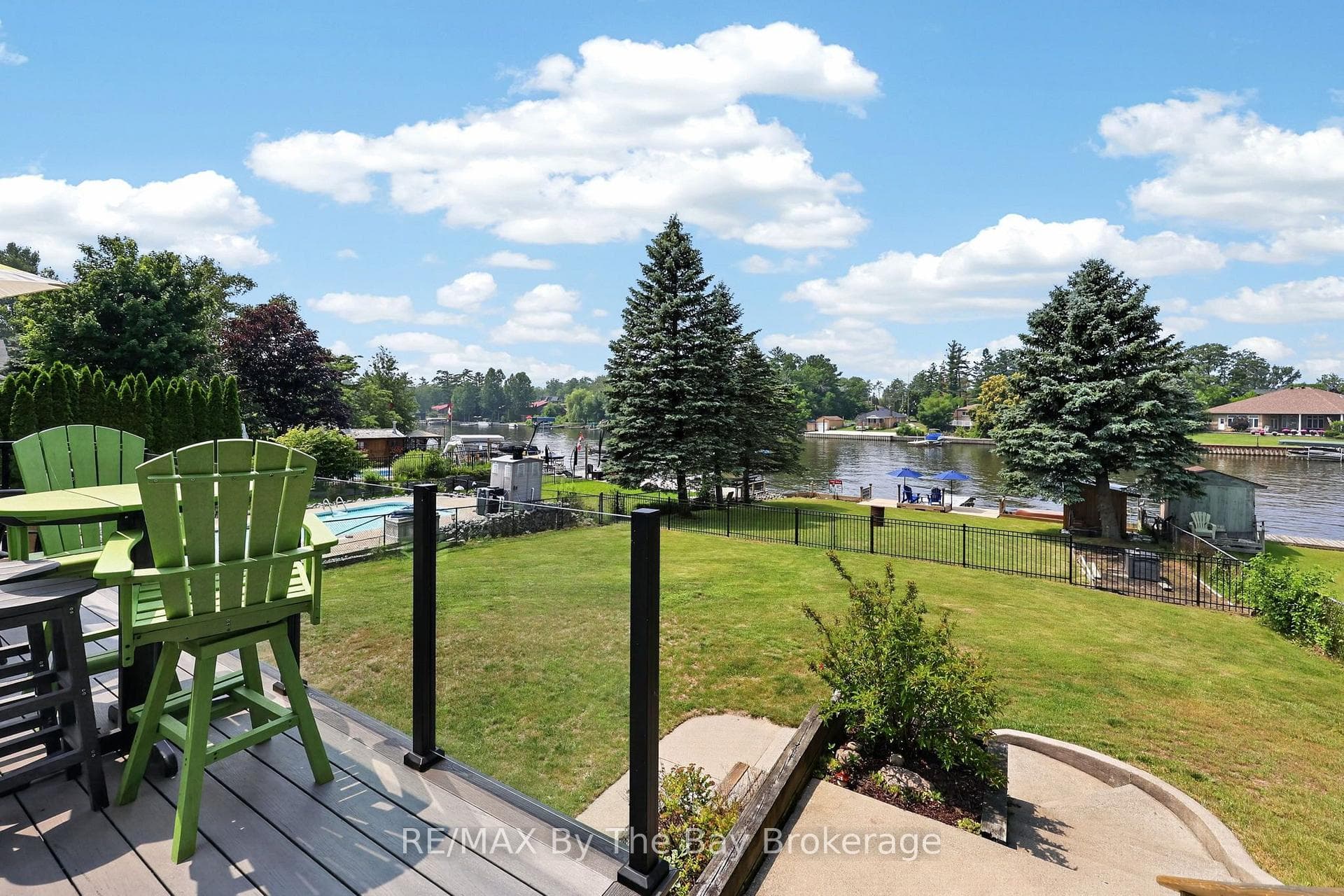 1434 RIVER Road photo 41