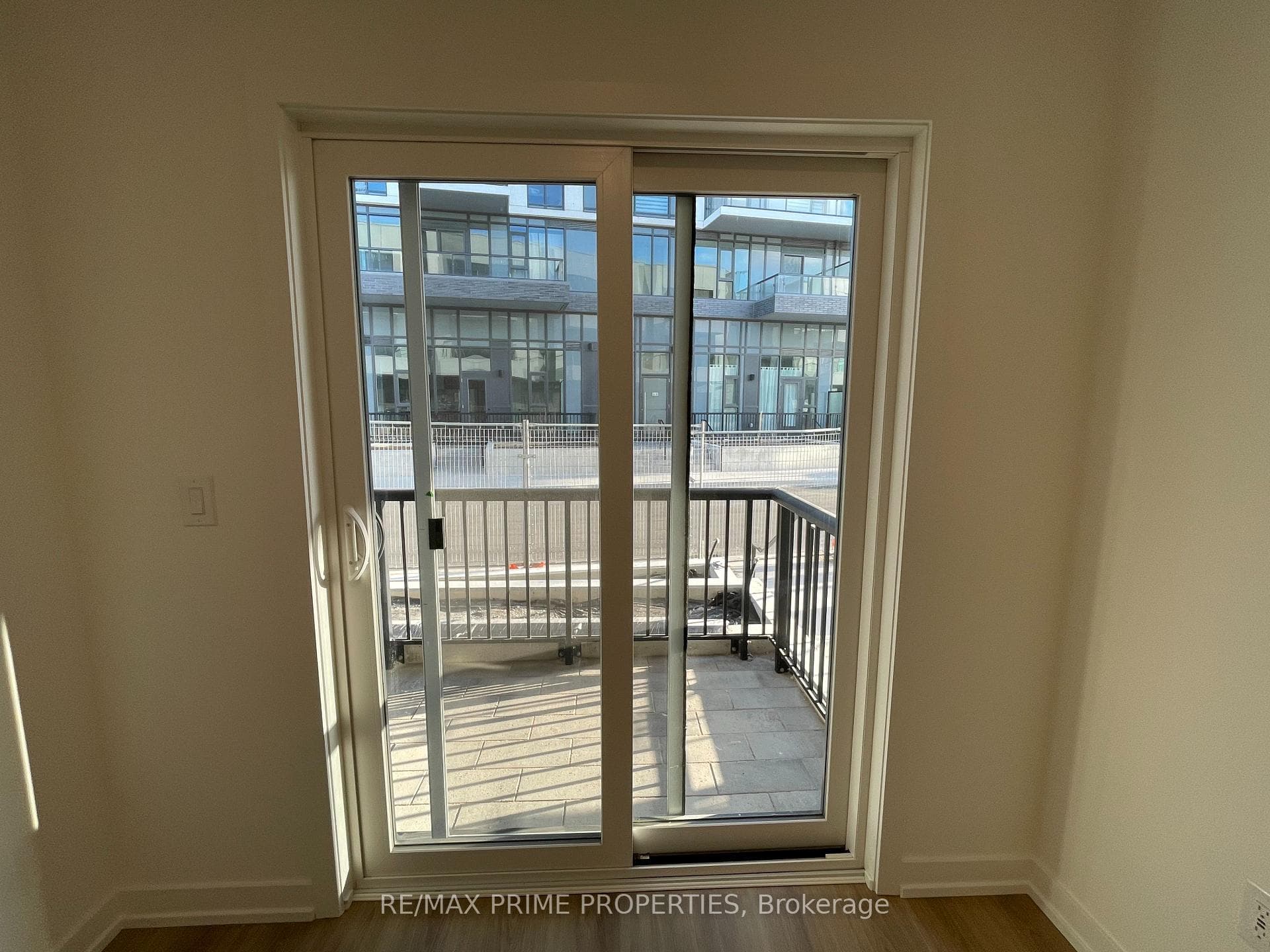 30 Lagerfeld Drive Unit 03 photo 10