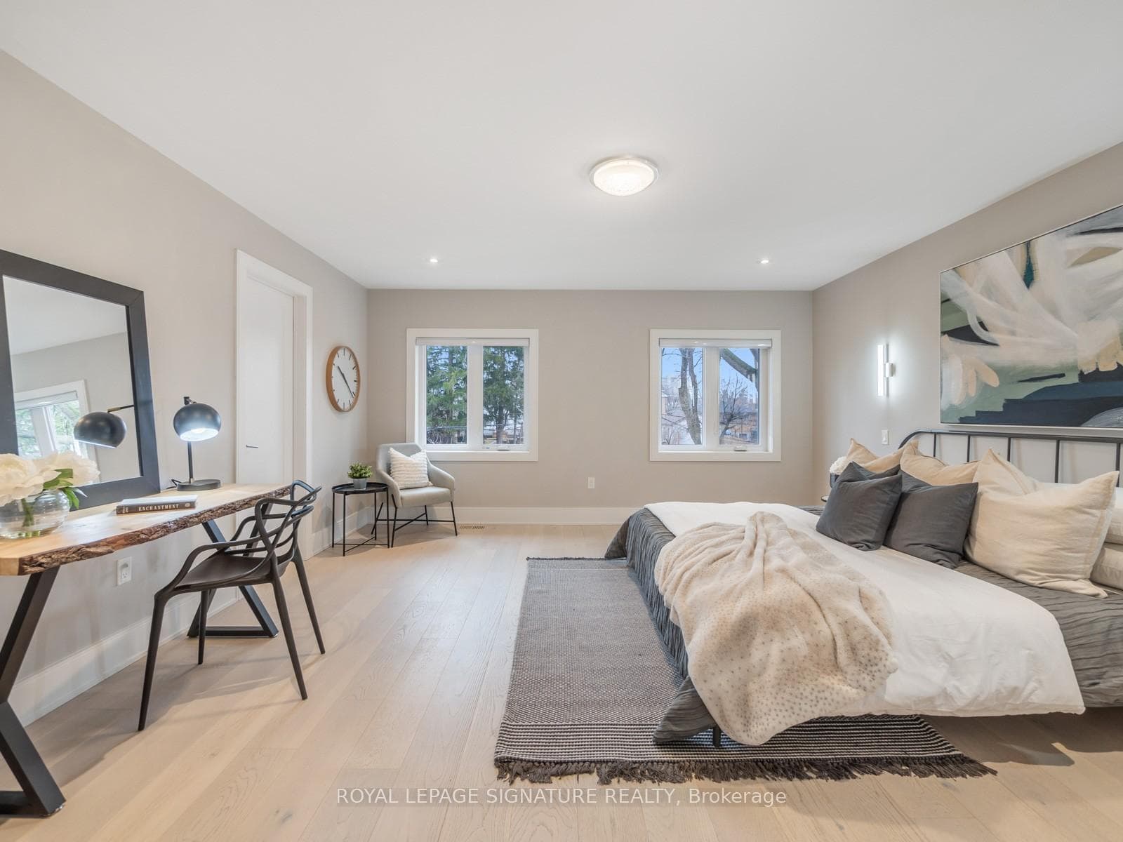 573A Kennedy Road photo 19