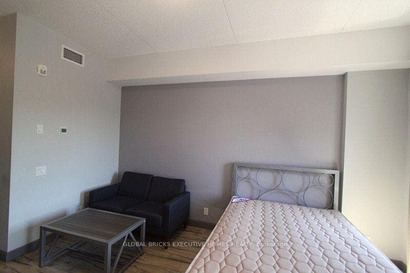 77 Leland Street Unit 402 photo 8