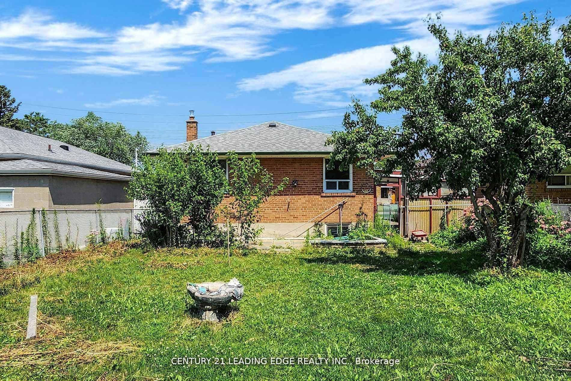 70 Wexford Boulevard Unit Bsmt photo 29