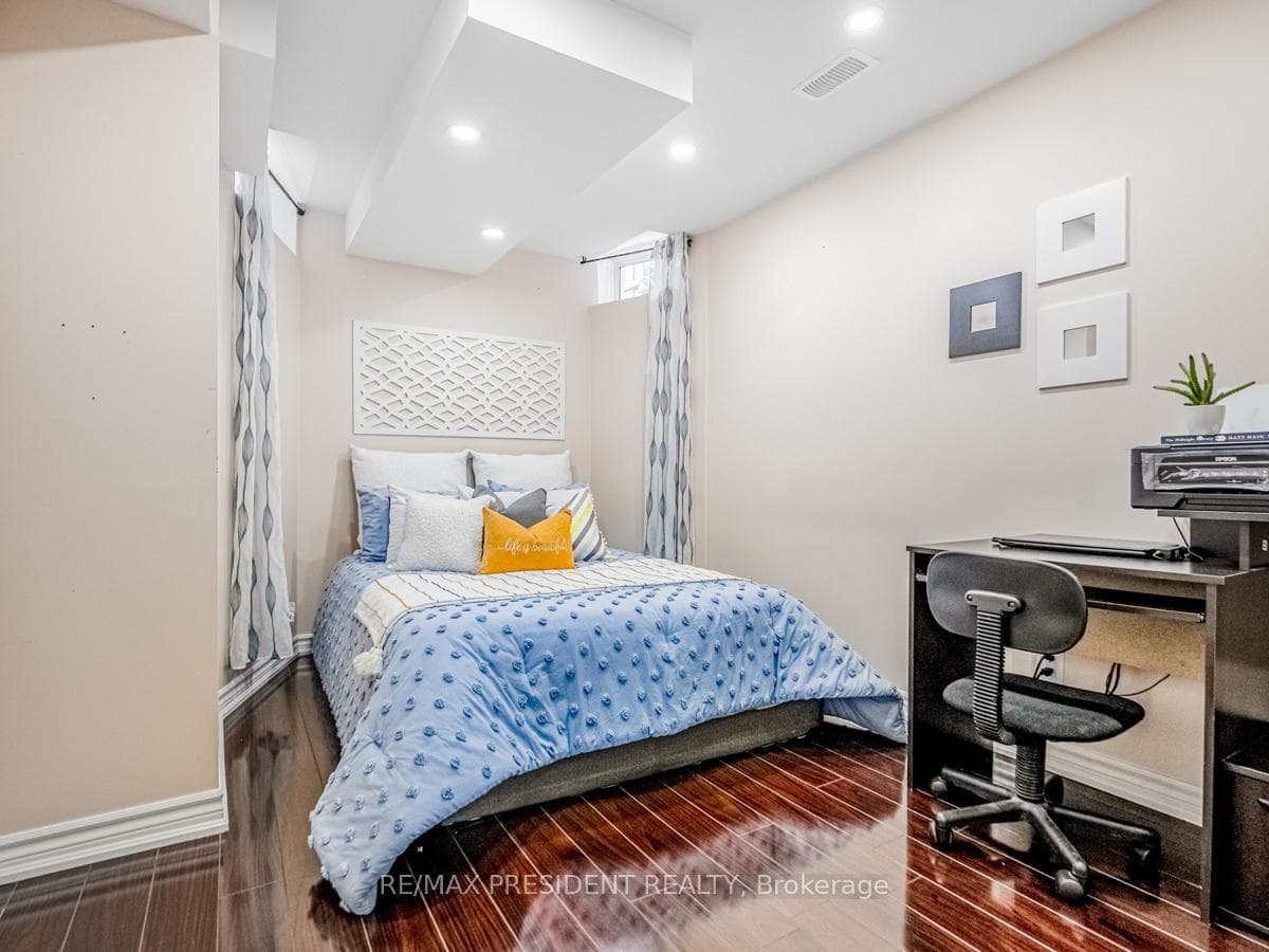 25 Sky Harbour Drive photo 31