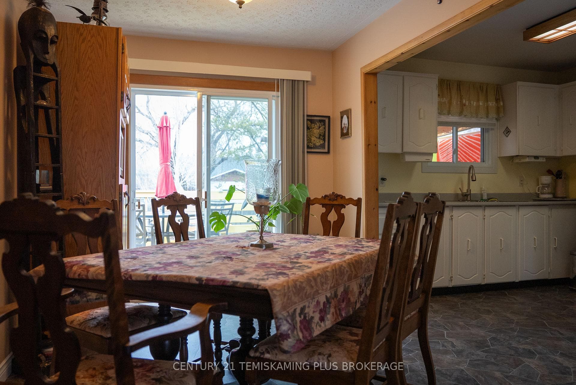 181 Carter Boulevard photo 7