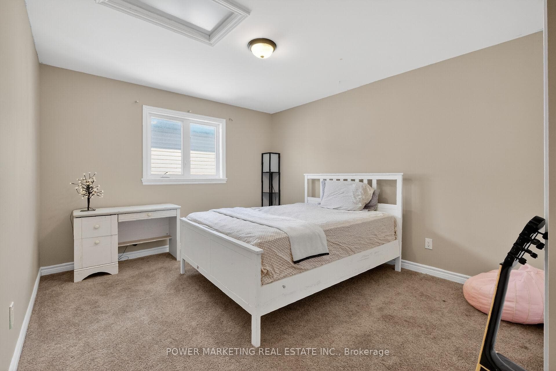 483 RUBY Street photo 23