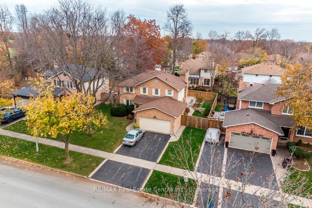 2031 Headon Forest Drive photo 15