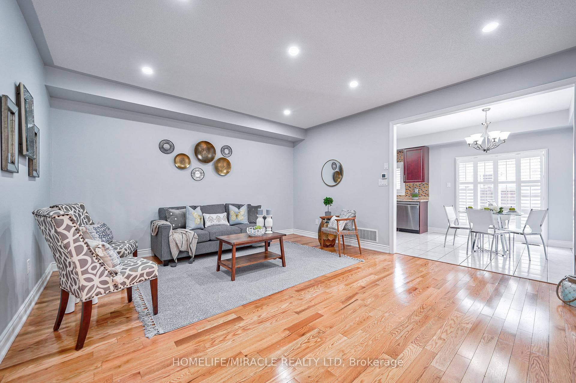 35 Crumlin Crescent photo 8