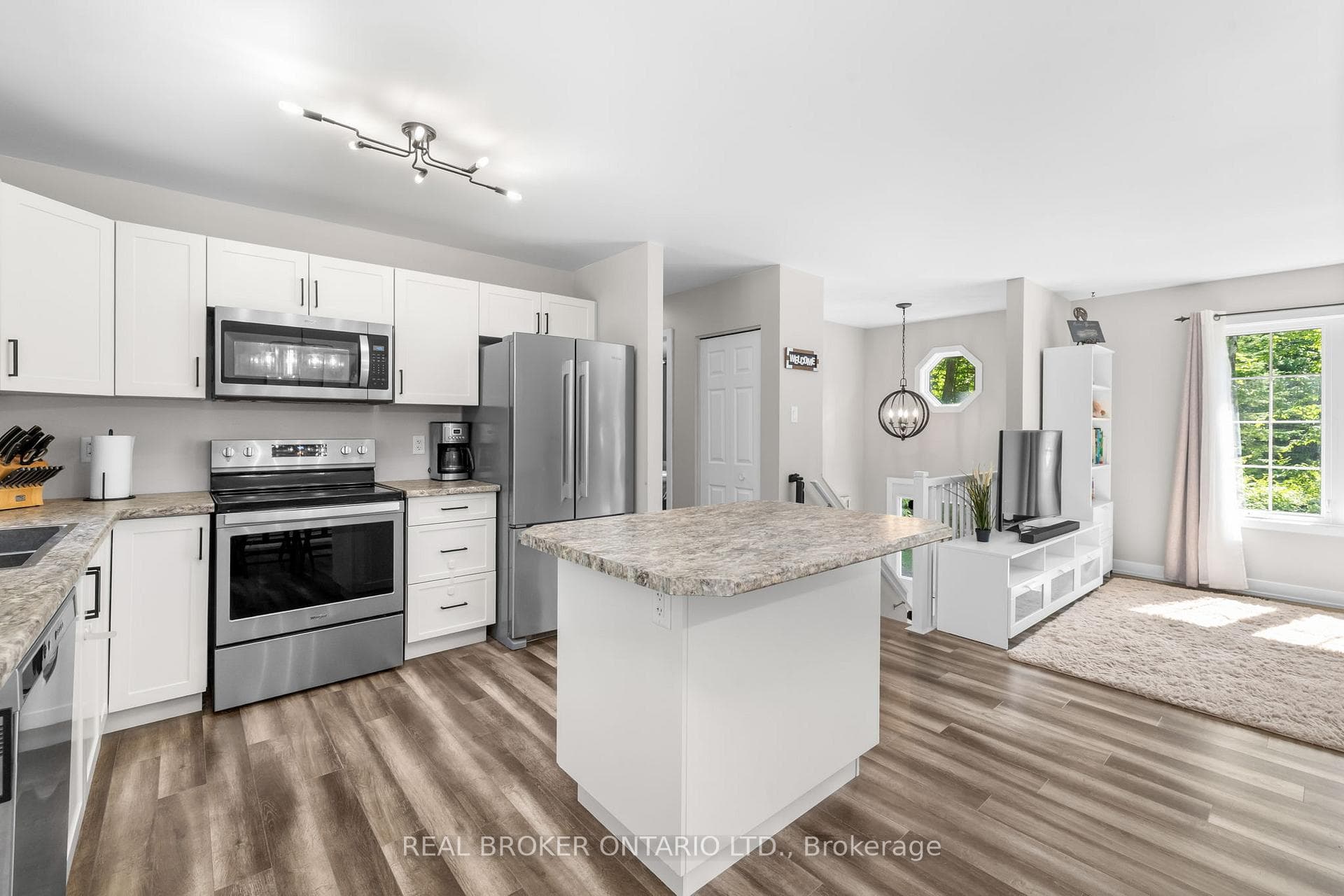 804 Darling Road photo 13