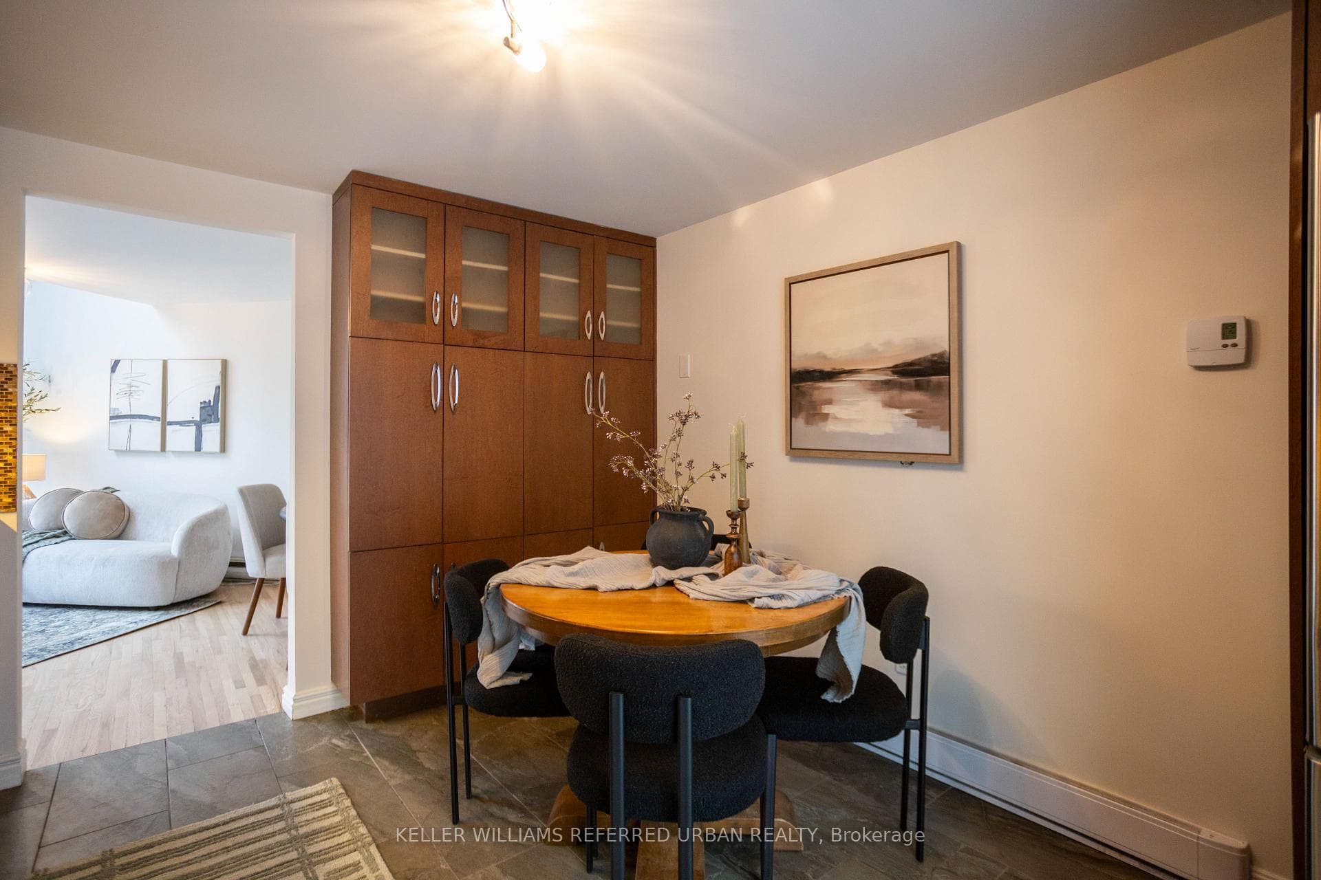 2366 Queen Street Unit 6 photo 7