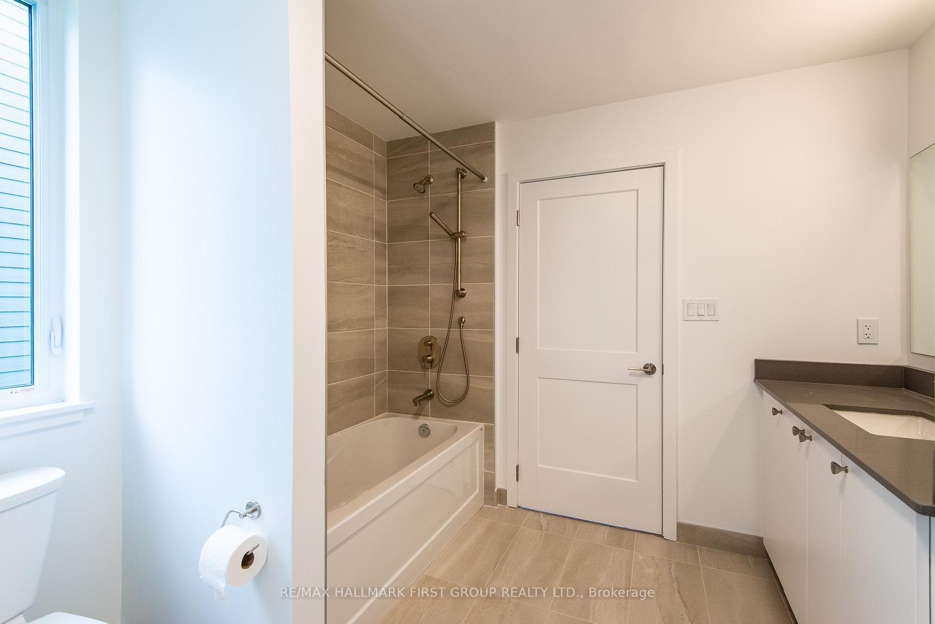 19 West Street Unit 7 photo 15