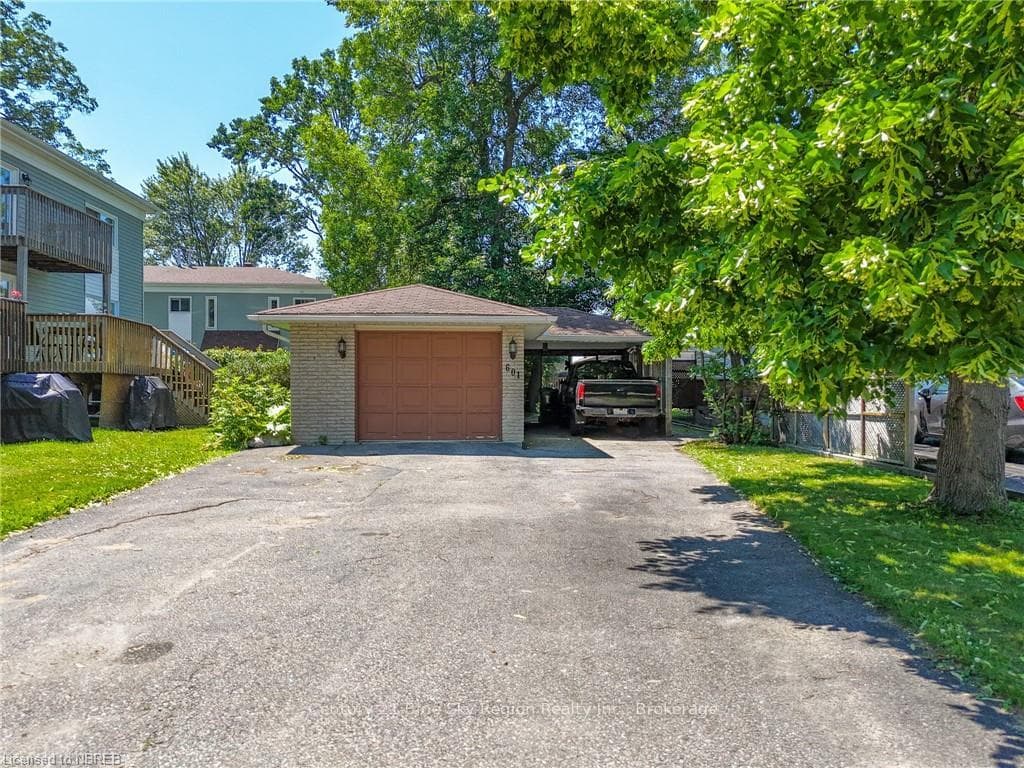 Single Detached garage