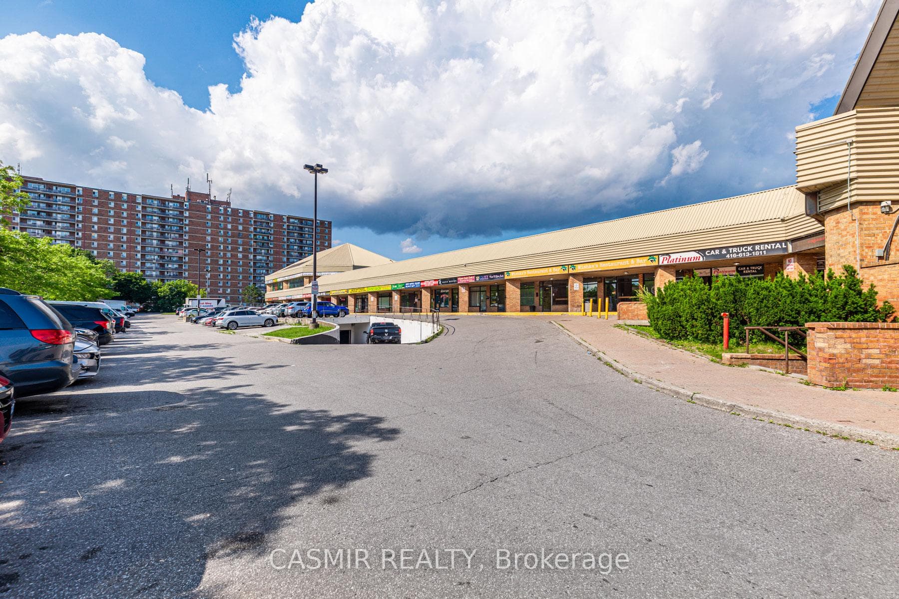 880 Ellesmere Road Unit N310 photo 2