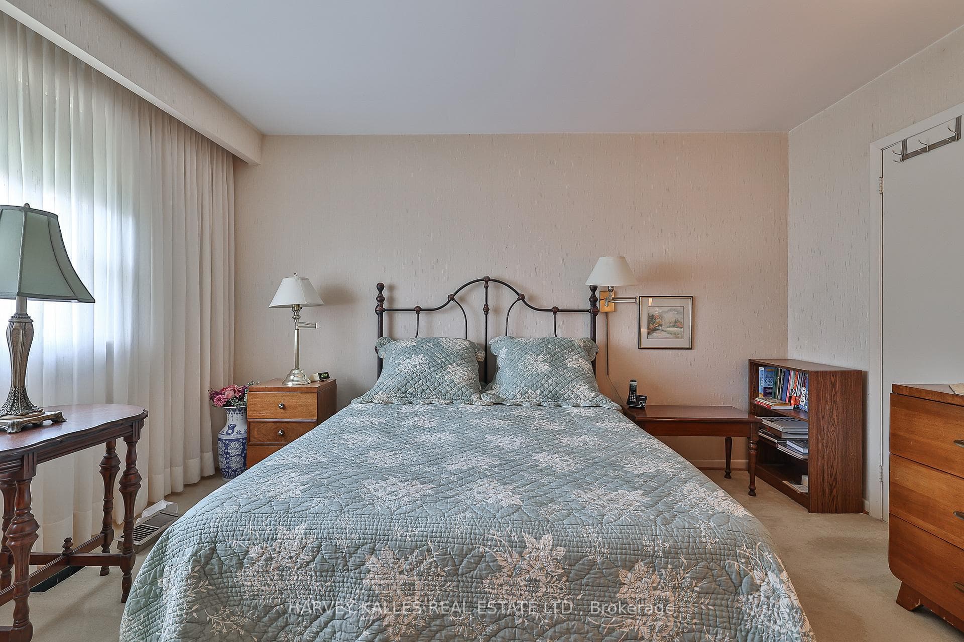 140 Fenn Avenue photo 12