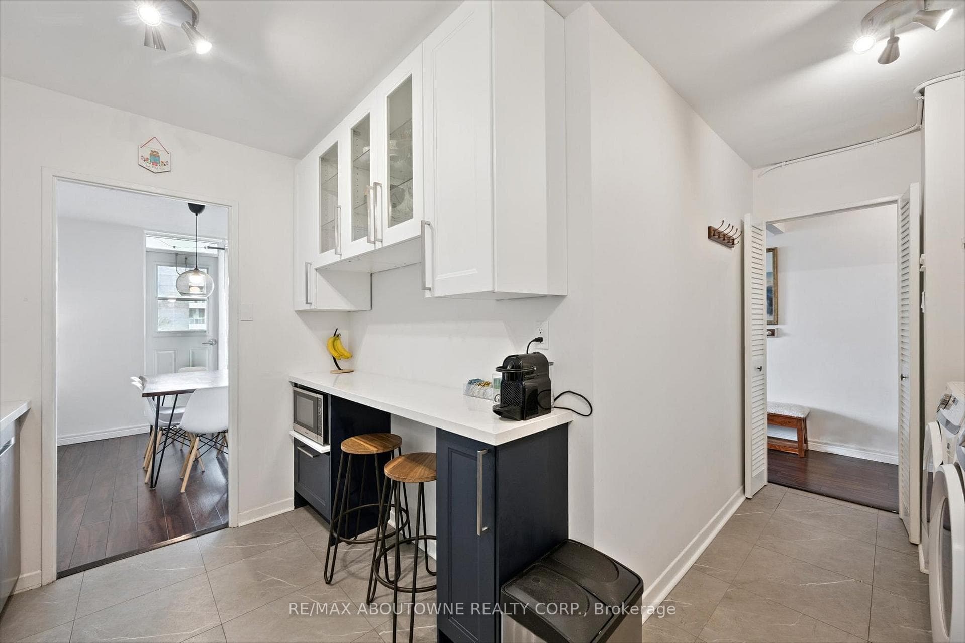 65 Southport Street Unit 1002 photo 16