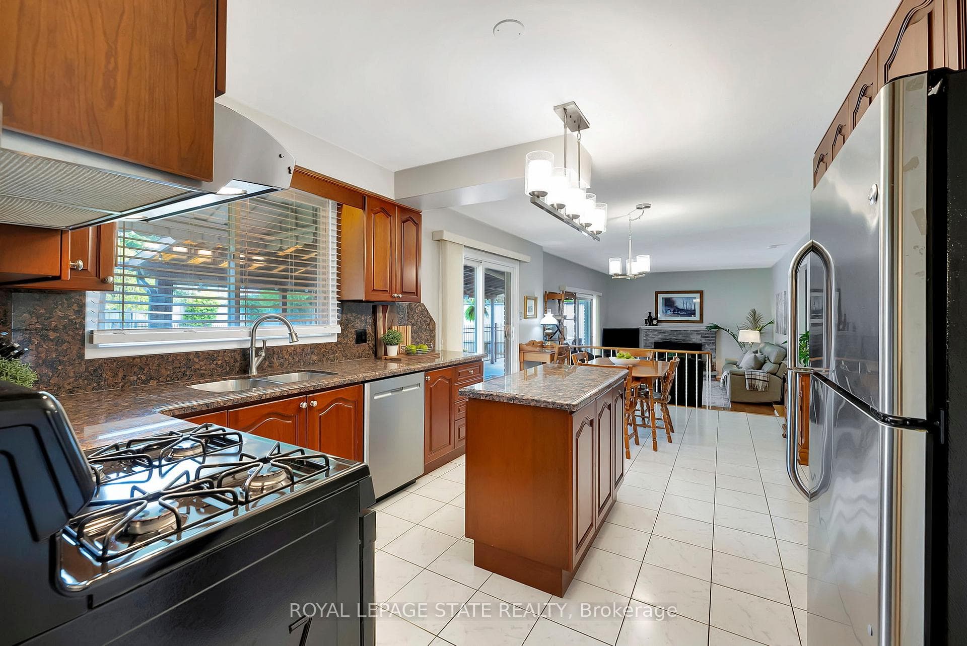 129 Country Club Drive photo 11