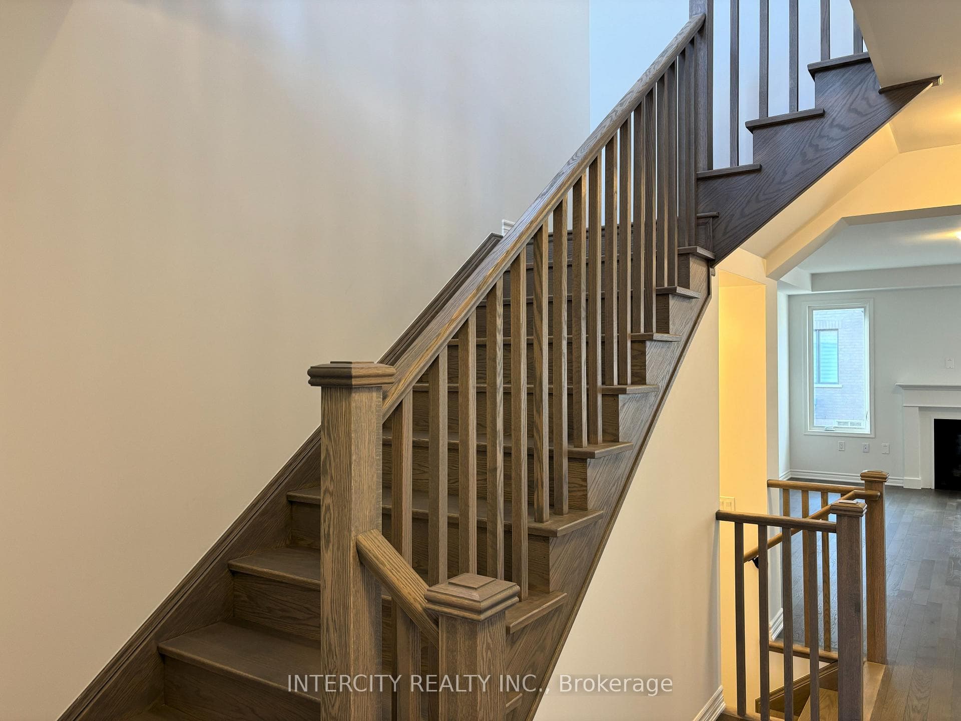 265 Marigold Court photo 12