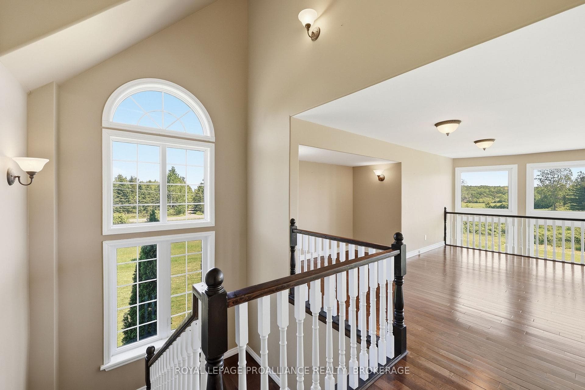 1461 English Way photo 29