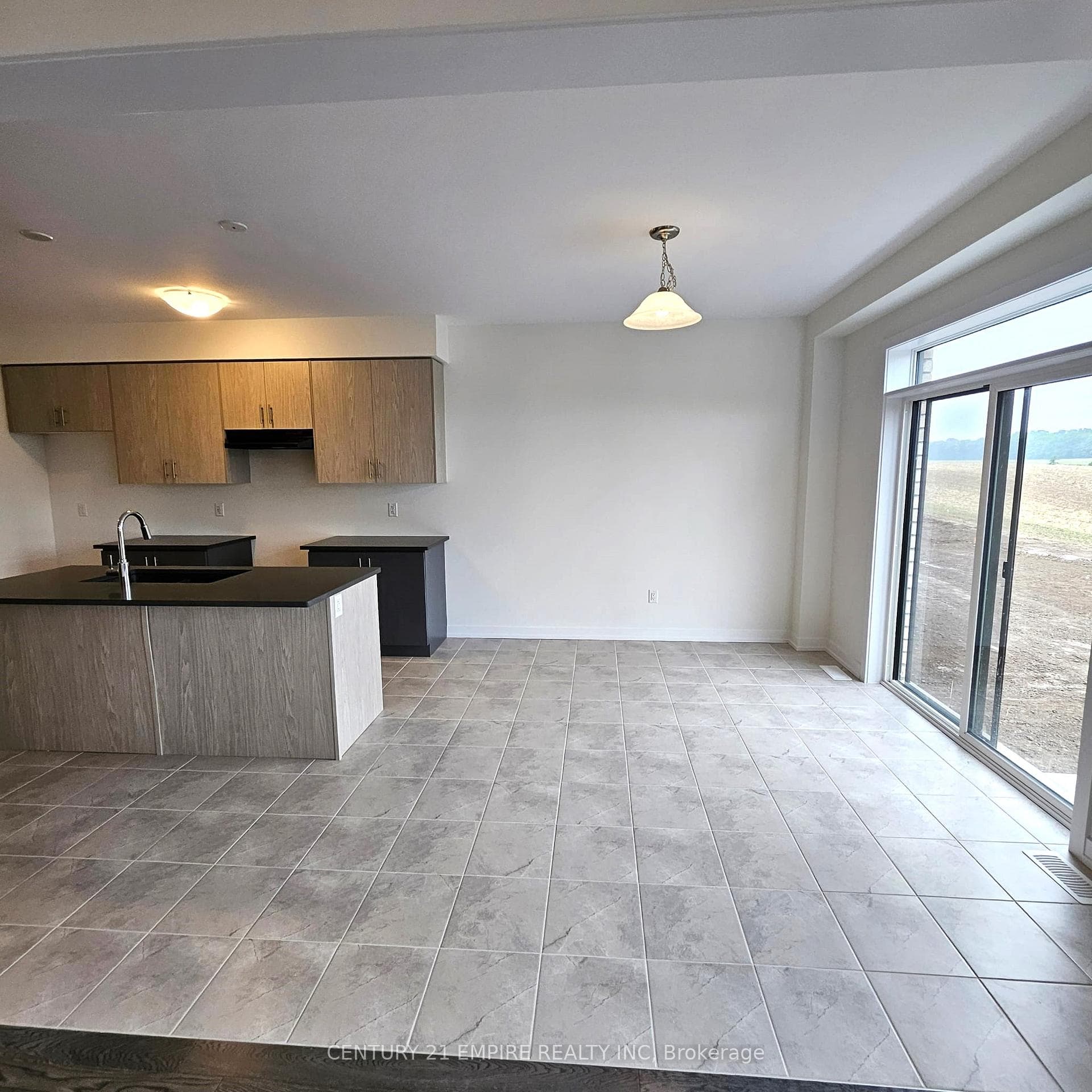 77 Monteith Drive photo 13