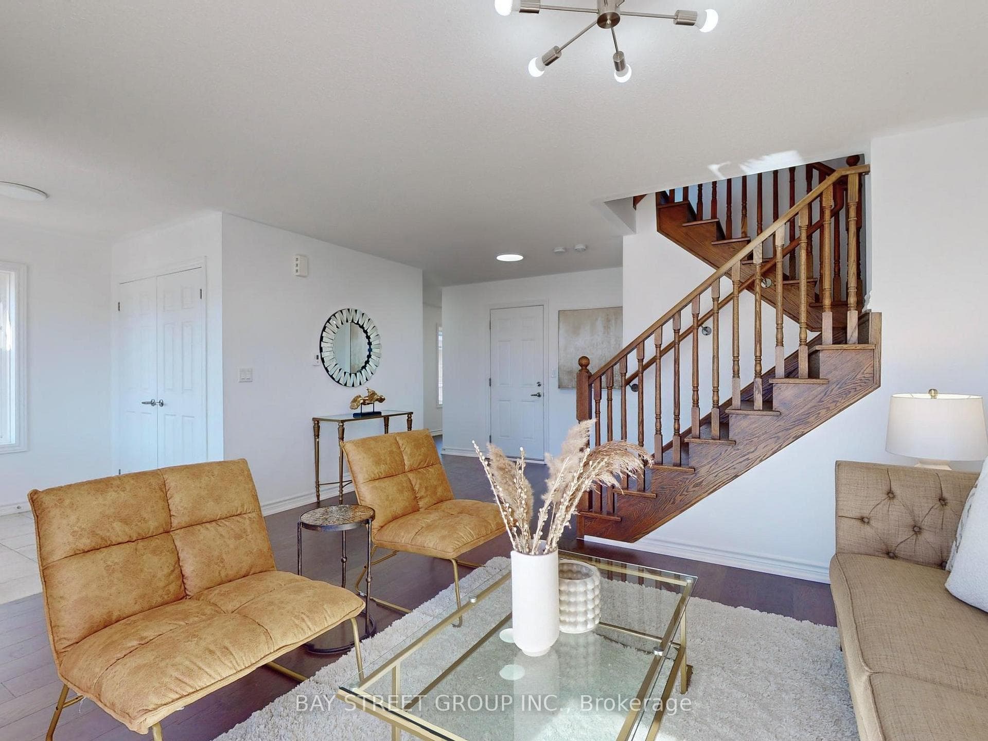 15 Cornerside Way photo 8