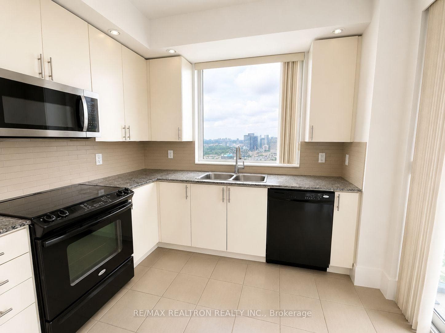 181 Wynford Drive Unit 2907 photo 7