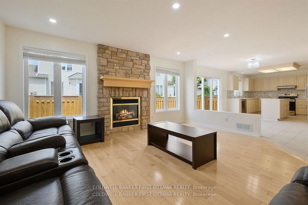 107 COLUMBIA Avenue photo 14