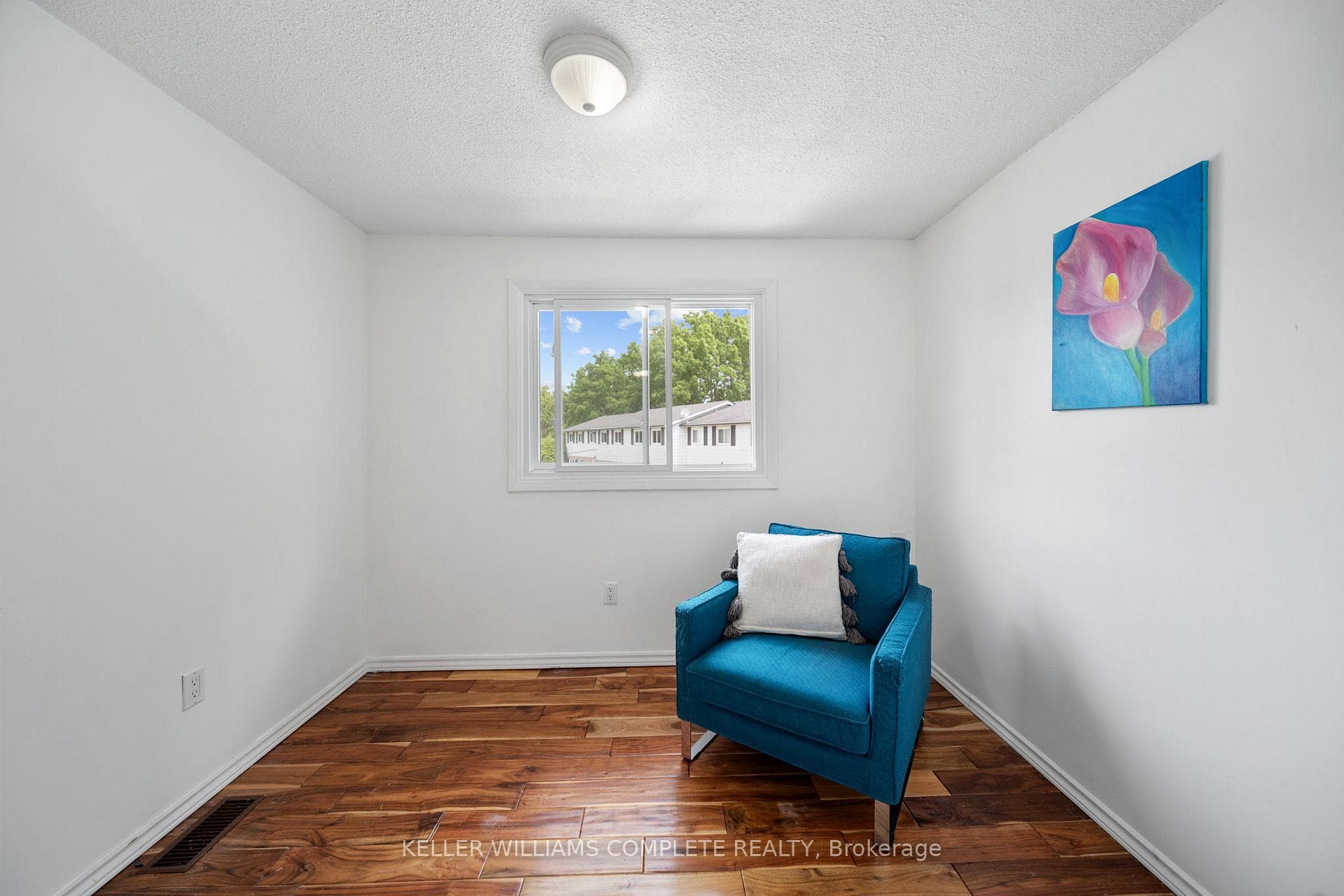 248 Richardson Drive photo 18