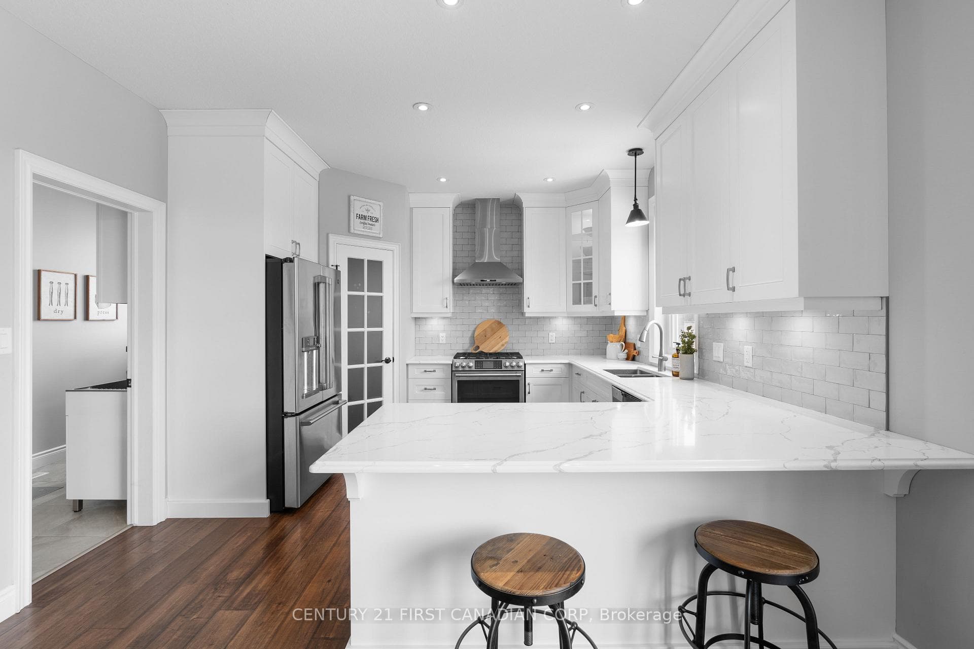118 Coyne Lane photo 25