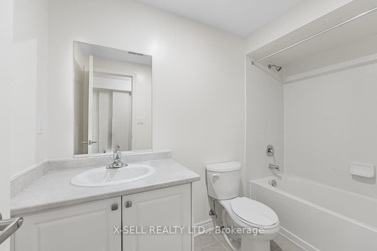 667 Fleetwood Drive photo 21
