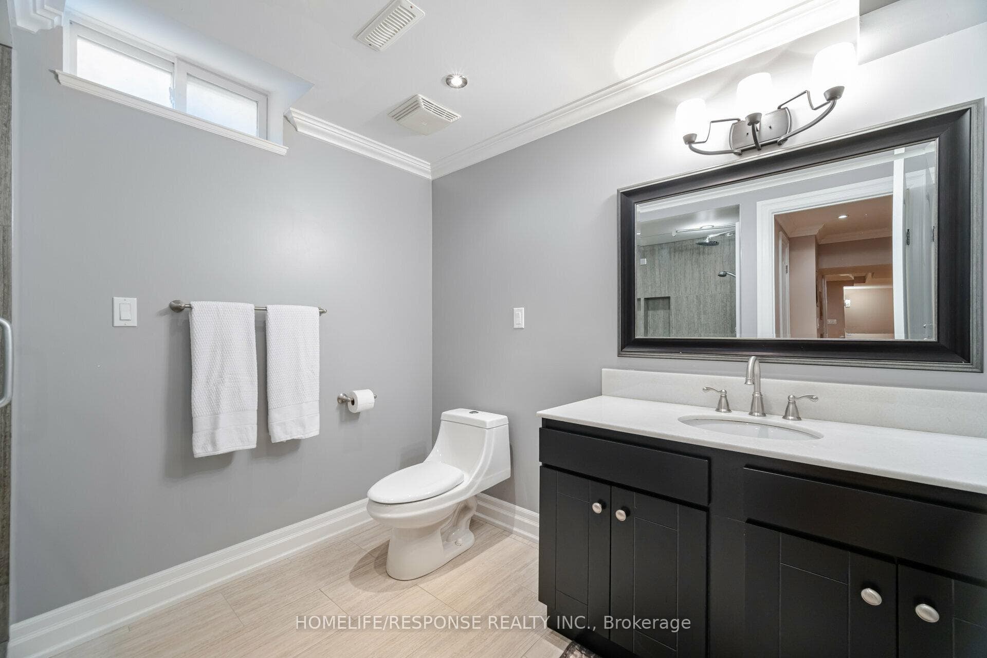 3390 BERTRAND Road photo 36