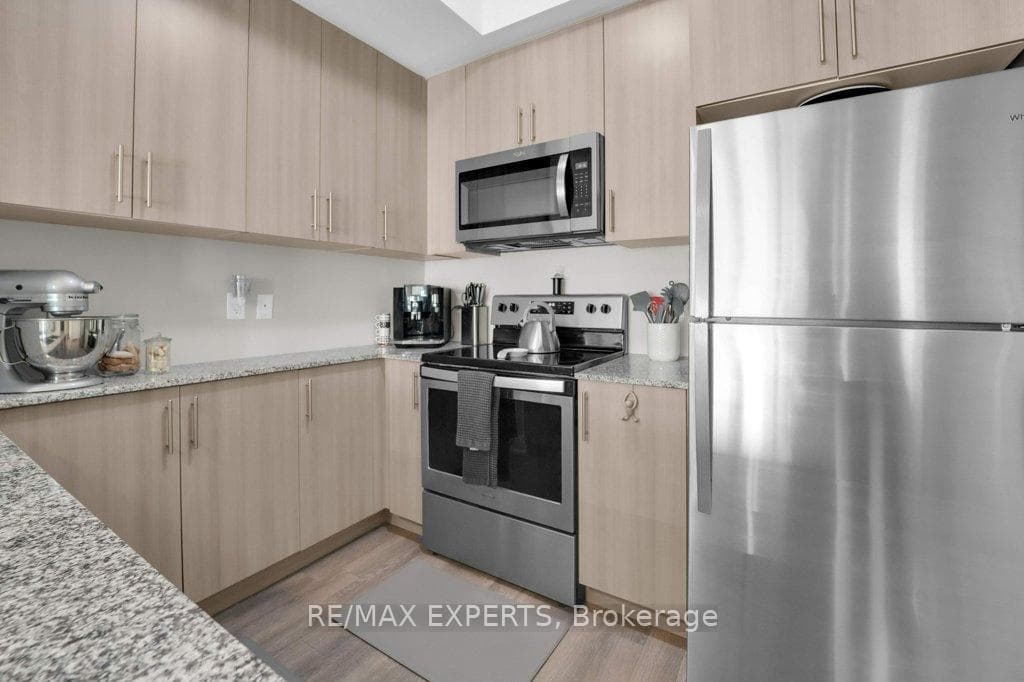 65 Yorkland Boulevard Unit 908 photo 17