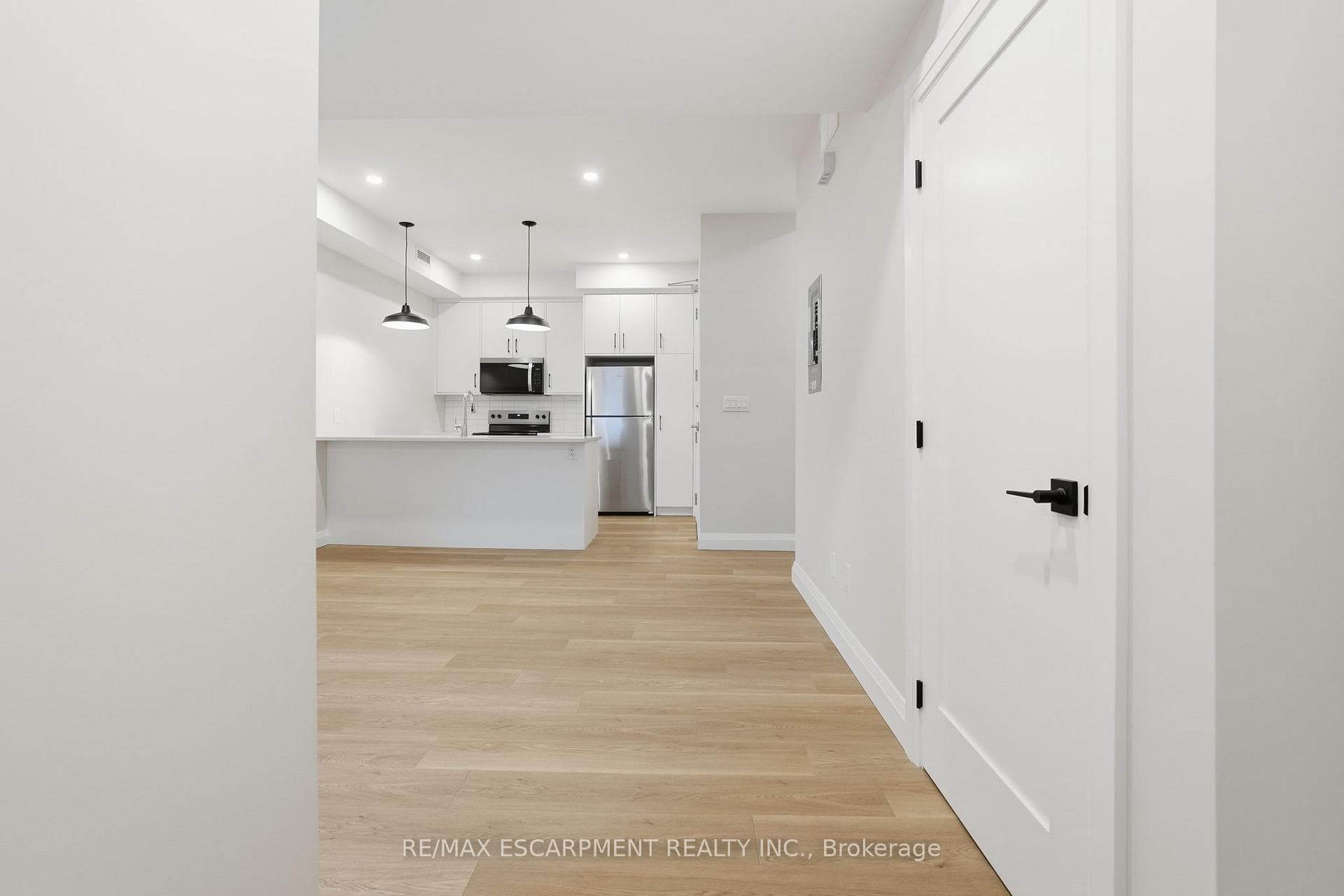 231 Park Street Unit 1 photo 7