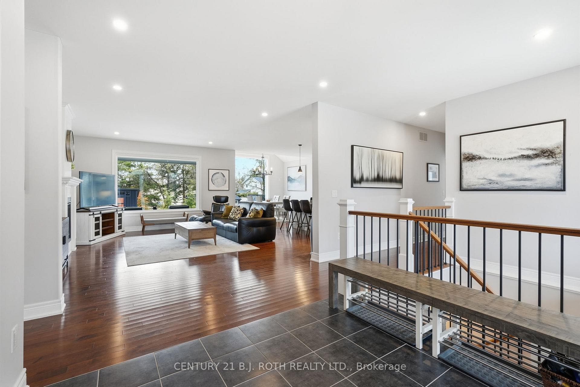 2228 Elana Drive photo 6