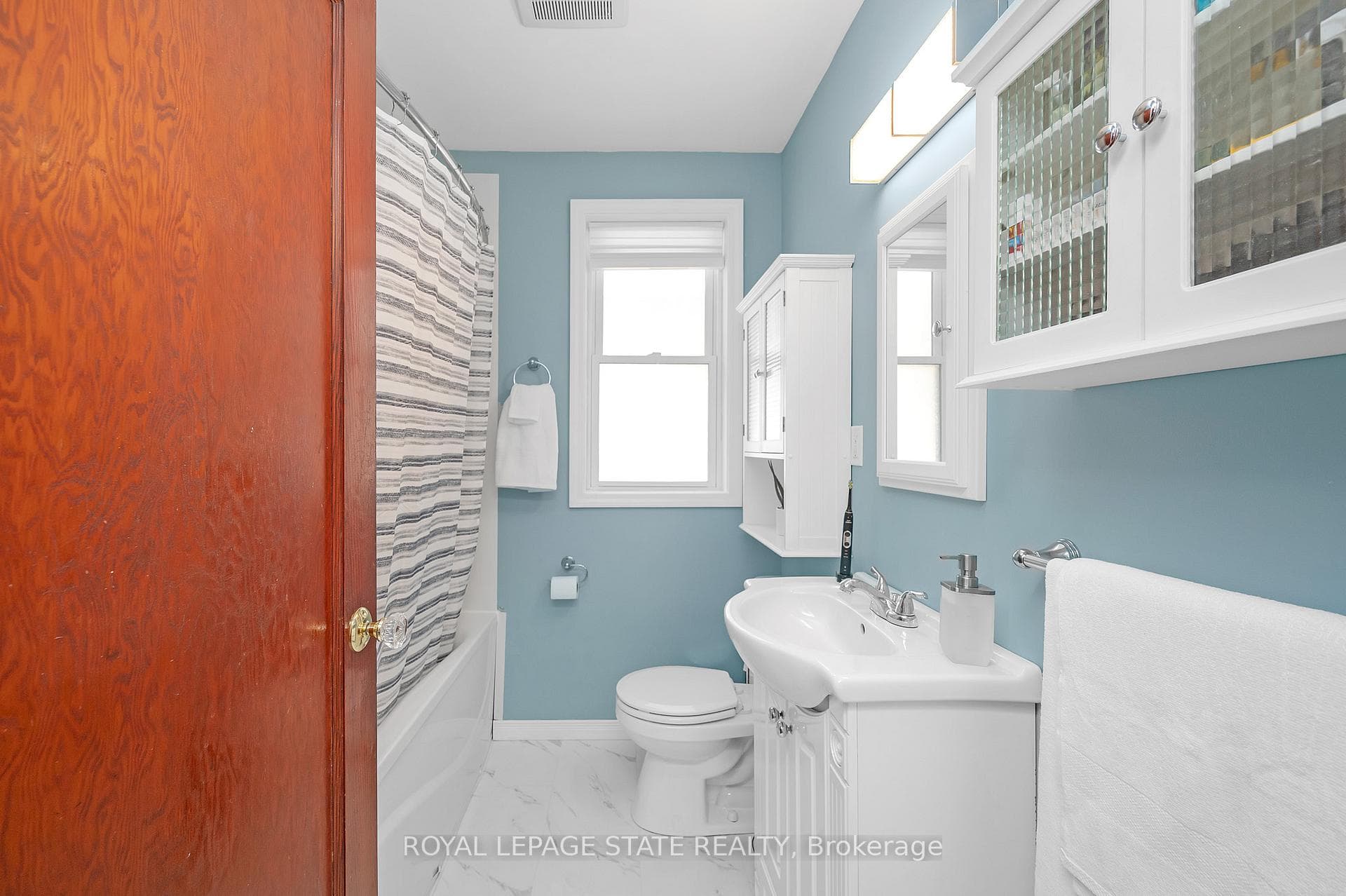 190 Crosthwaite Avenue photo 12