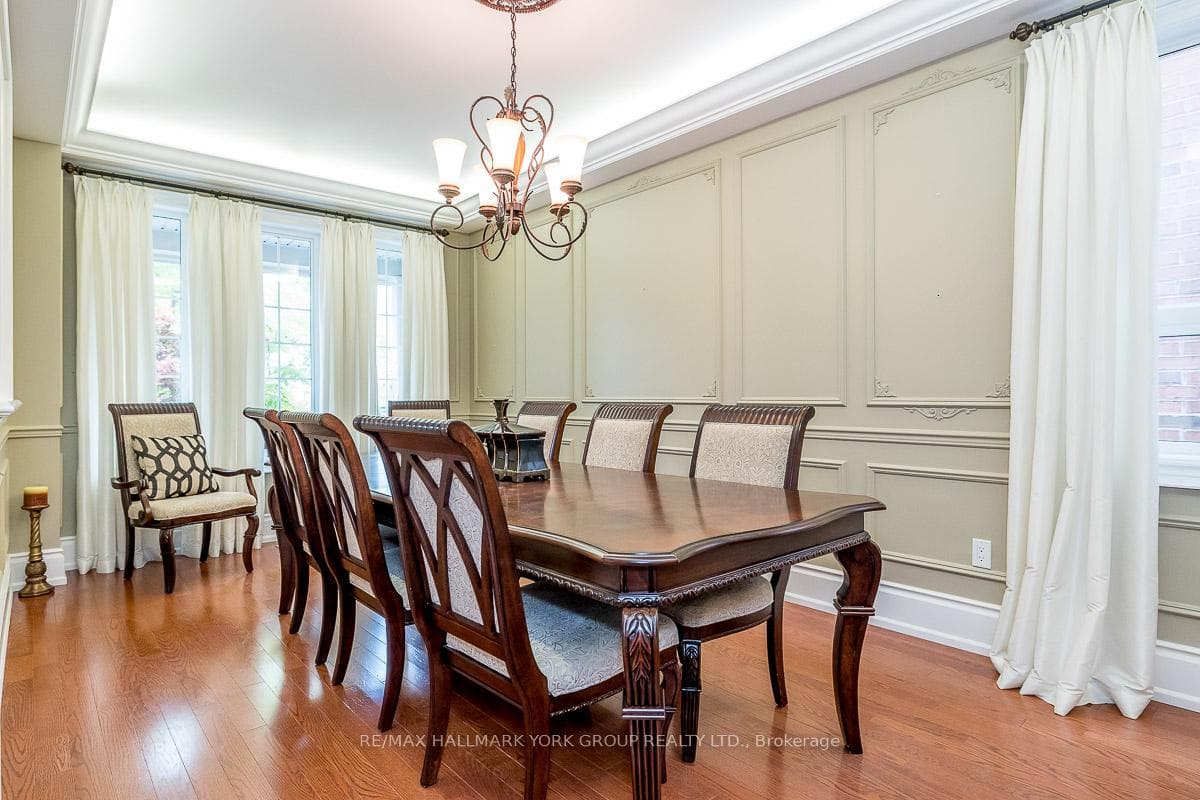 33 Calmar Crescent photo 5